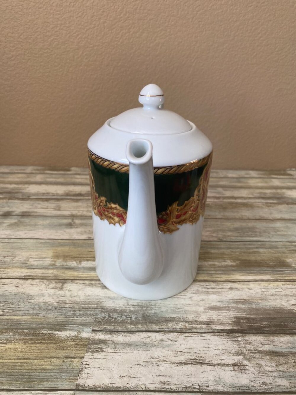 American Atelier Noel 3399 Christmas Teapot 5-Cup Porcelain Gold Trim - No Box - Picture 2 of 13